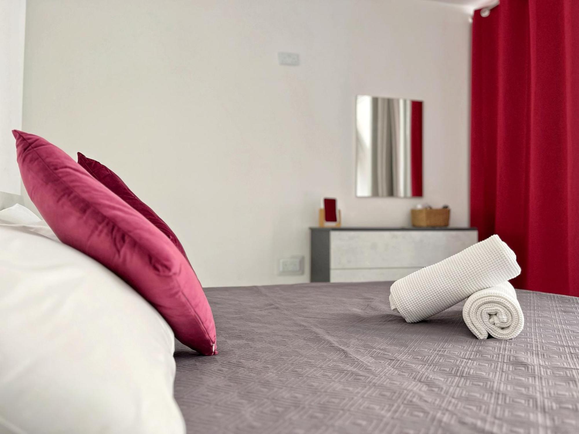 Marina Apartments Msida Luaran gambar