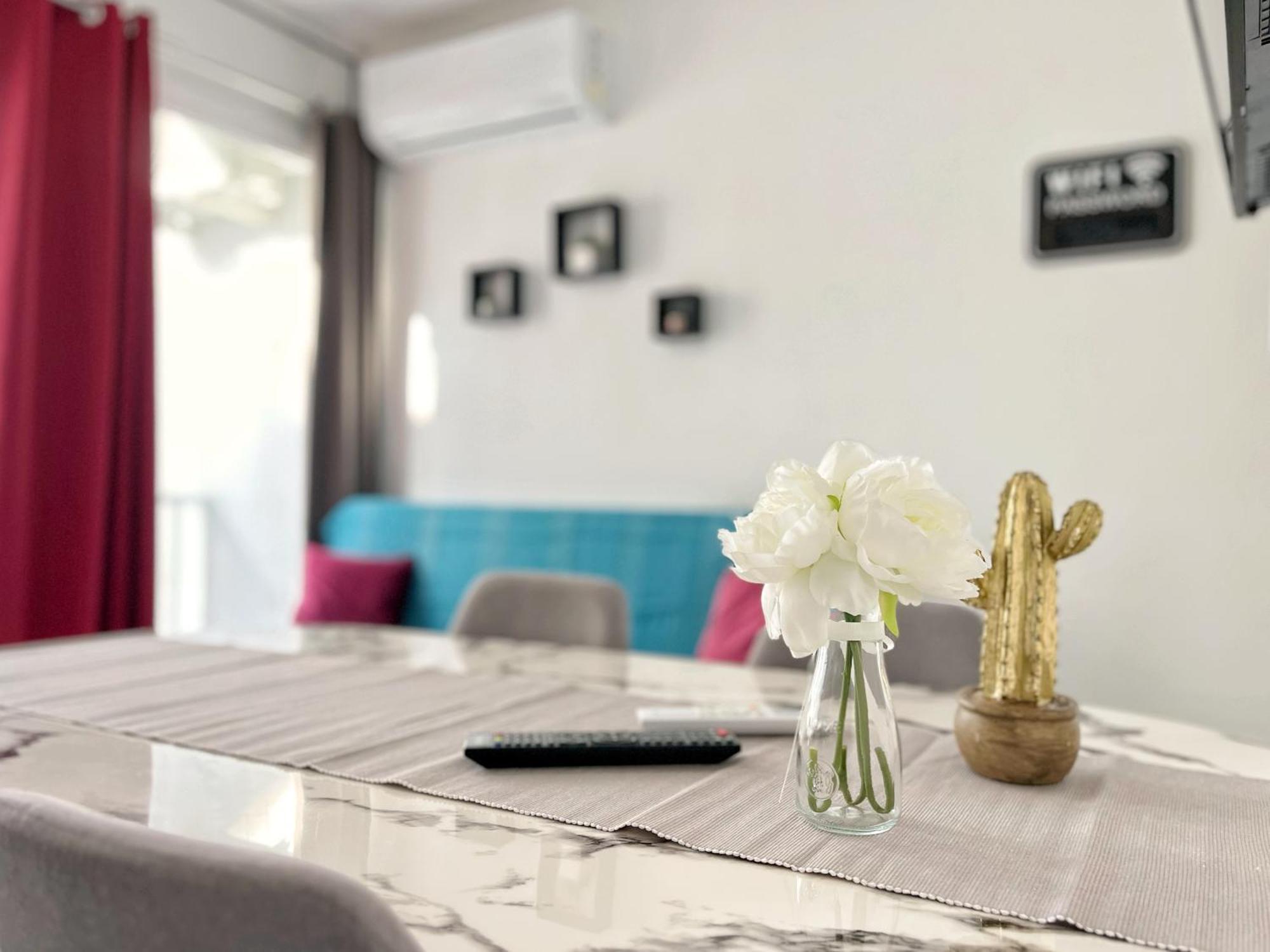 Marina Apartments Msida Luaran gambar